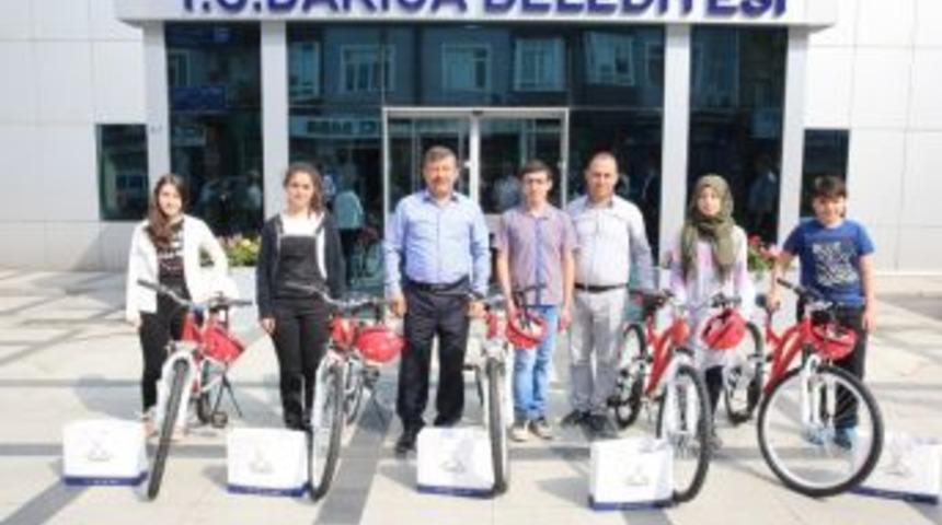Darıca Bilgi Evleri&rsquo;nden B&uuml;y&uuml;k Başarı