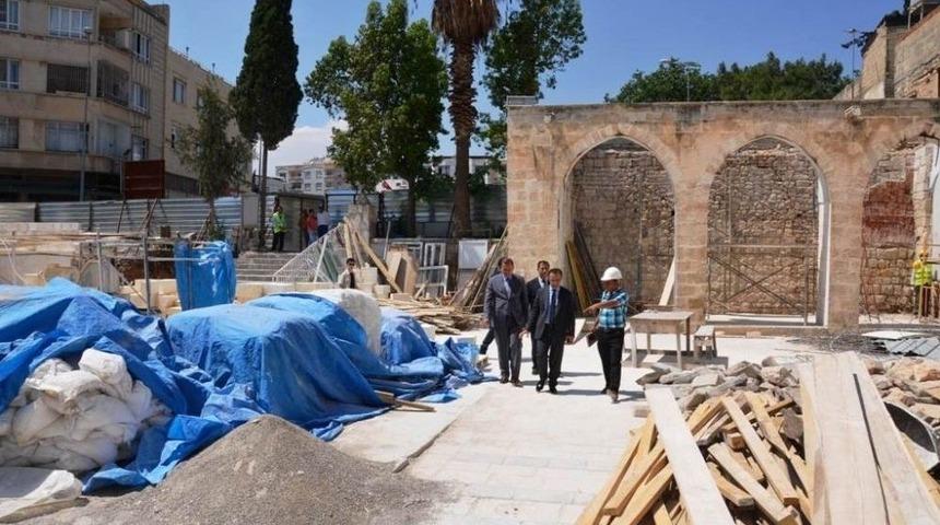 Tekye Camii Ve Canpolat Paşa Konağında Restorasyon &Ccedil;alışmaları Devam Ediyor