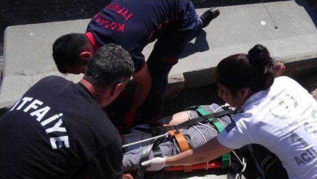 Ayağı Beton Bariyerin Altında Kaldı 2