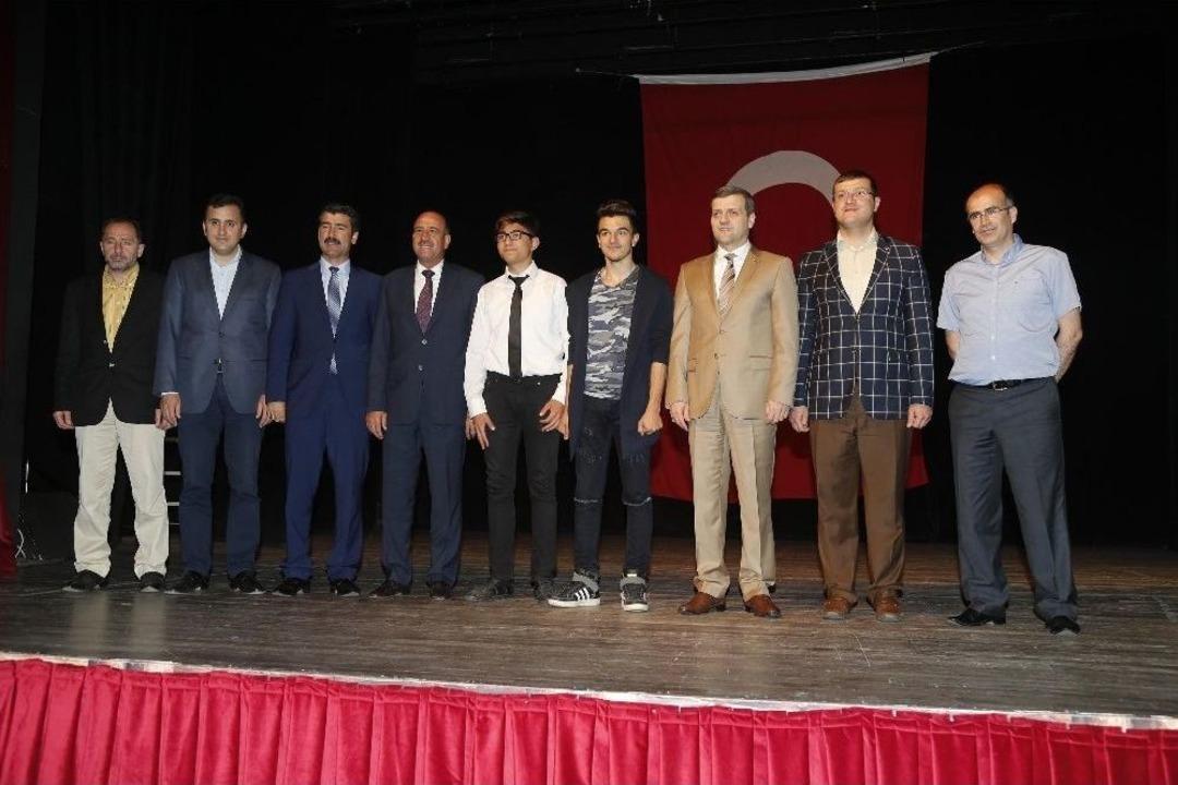G&ouml;lbaşı&rsquo;nda Hoca Ahmet Yesevi Konferansı