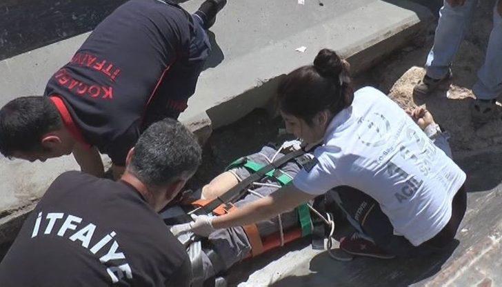 Kamyon Kasası İle Beton Bariyer Arasında Sıkıştı G1