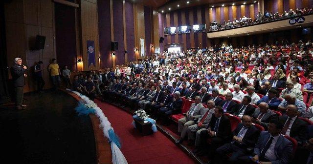 Başkan Karaosmanoğlu, Teog’da Başarı Yakalayan Öğrencileri Tebrik Etti