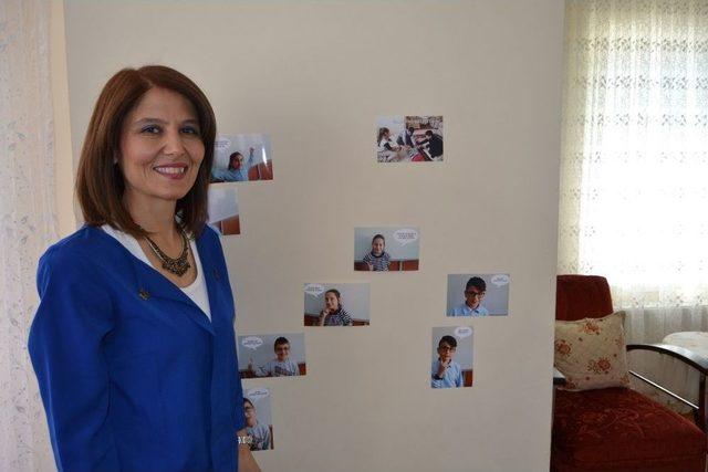 Okulu Bir Yıl Boyunca Engelli &Ouml;ğrencinin Ayağına Taşıdı 1