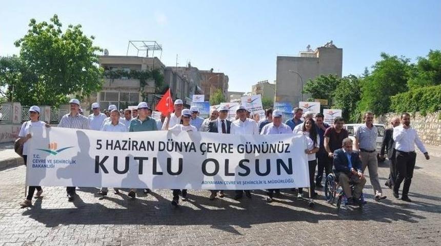 &Ccedil;evre İ&ccedil;in Y&uuml;r&uuml;d&uuml;ler