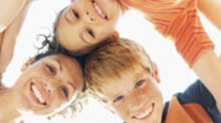 Ergenlik D&ouml;nemini &Ccedil;ocuğunuzla Paylaşmak