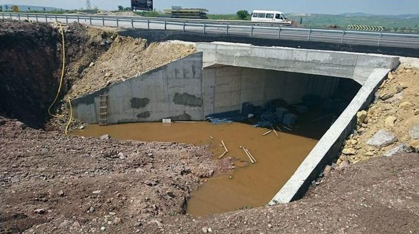 İn&ouml;n&uuml;&rsquo;de Alt Ge&ccedil;it &Ccedil;alışmaları Devam Ediyor