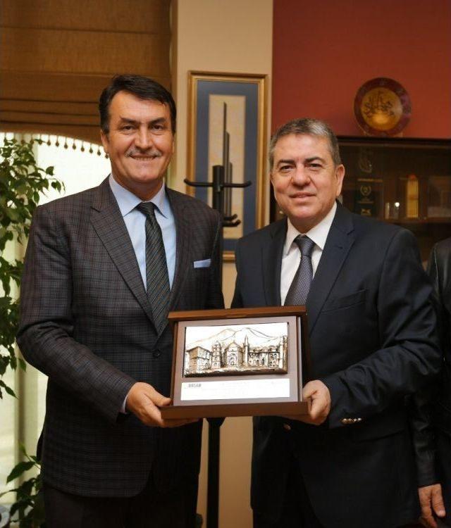 D&uuml;ndar: &ldquo;dosab T&uuml;rkiye Ekonomisi İ&ccedil;in &Ouml;nem Taşıyor&rdquo; 2