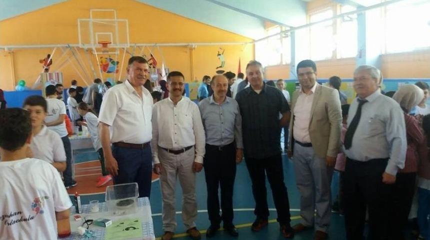 Başkan Duymuş, T&uuml;bitak 4006 Bilim Fuarına Katıldı