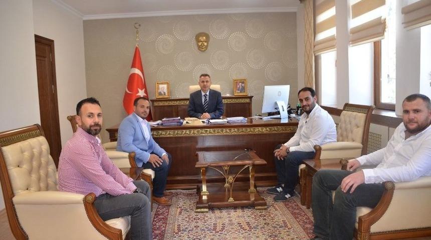 Bilecikspor Y&ouml;netim Kurulu &Uuml;yelerinden Vali Elban&rsquo;a Ziyaret