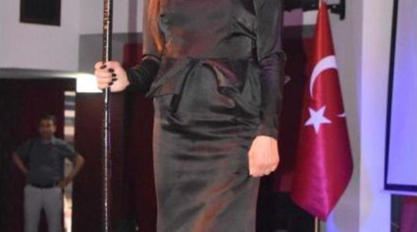 Film Setlerini Podyuma Taşıdılar