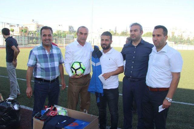 Belediyeden Amatör Futbol Spor Kulüplerine Yardım