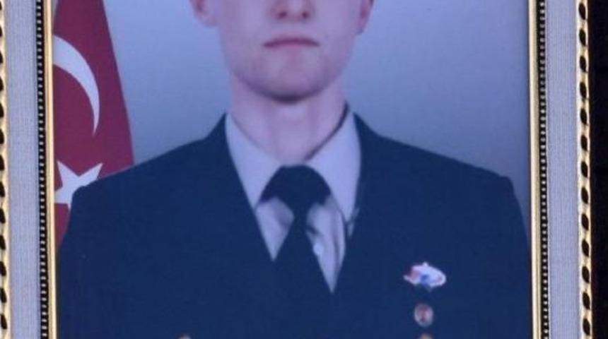 Başkale'de &Ccedil;atışma: 1 Asker Şehit, 2 Pkk'lı &Ouml;ld&uuml;r&uuml;ld&uuml; (3)