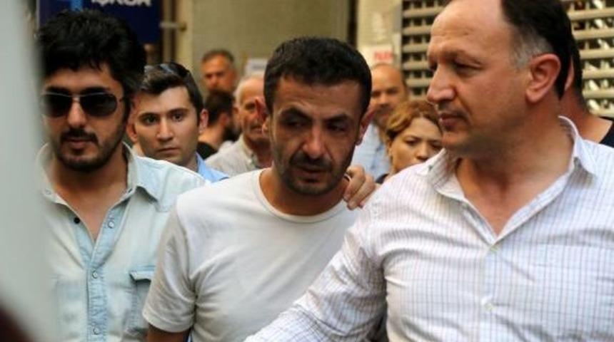 İşsiz Gen&ccedil;, İşkur Binasından Atlamak Istedi