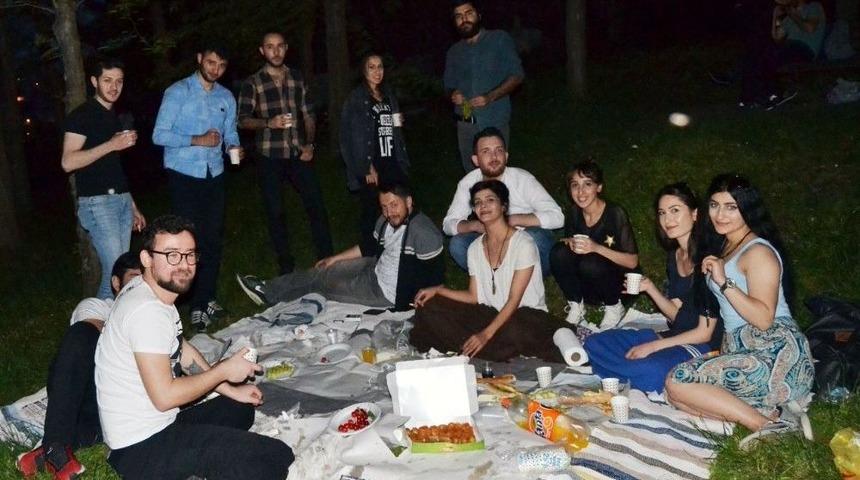 Tarih Ve Doğayla İ&ccedil; İ&ccedil;e İftar