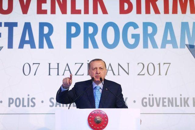 Cumhurbaşkanı Erdoğan’dan, Kılıçdaroğlu’na Rabia Eleştirisi