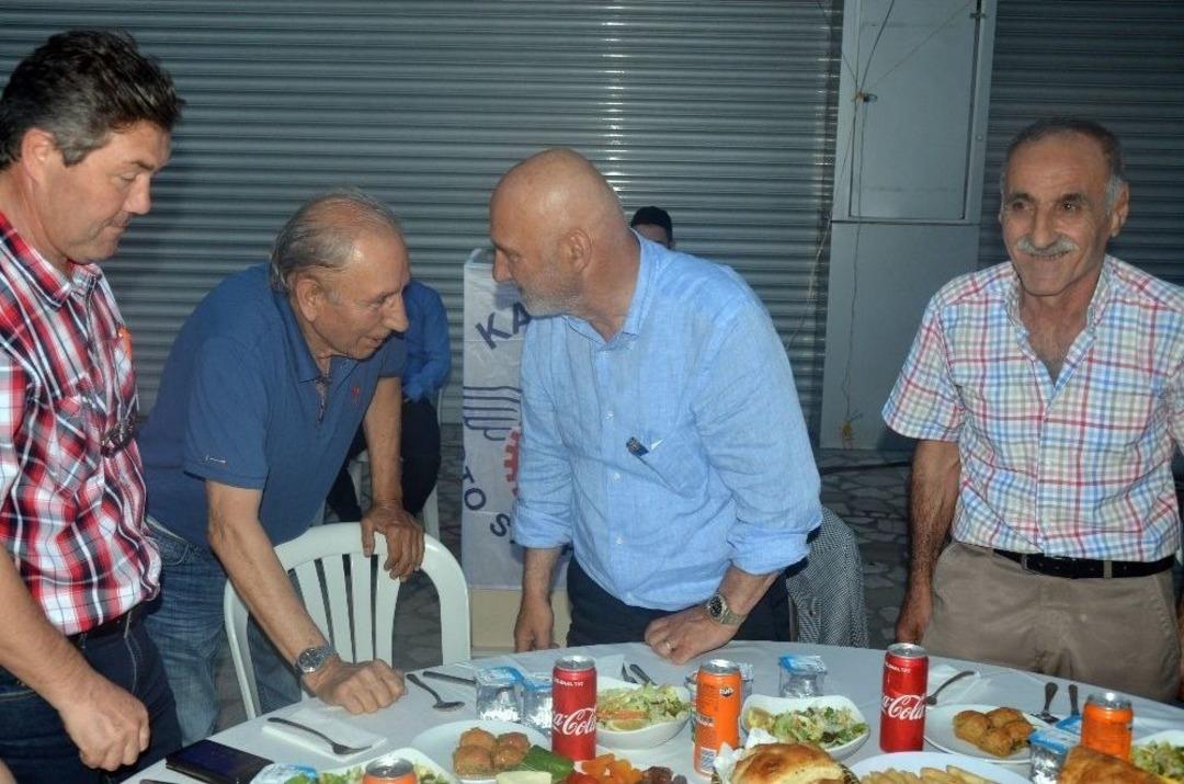 Başkan &Ouml;z Sanayi Sitesi Esnafıyla İftar Yaptı