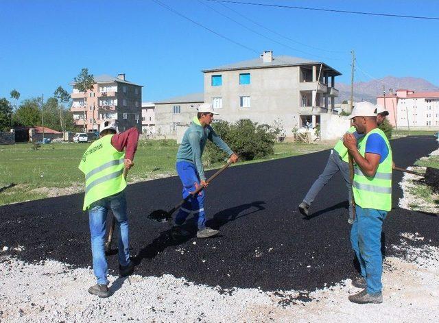 130 Derece Sıcağın Başında Oruç Tutuyorlar