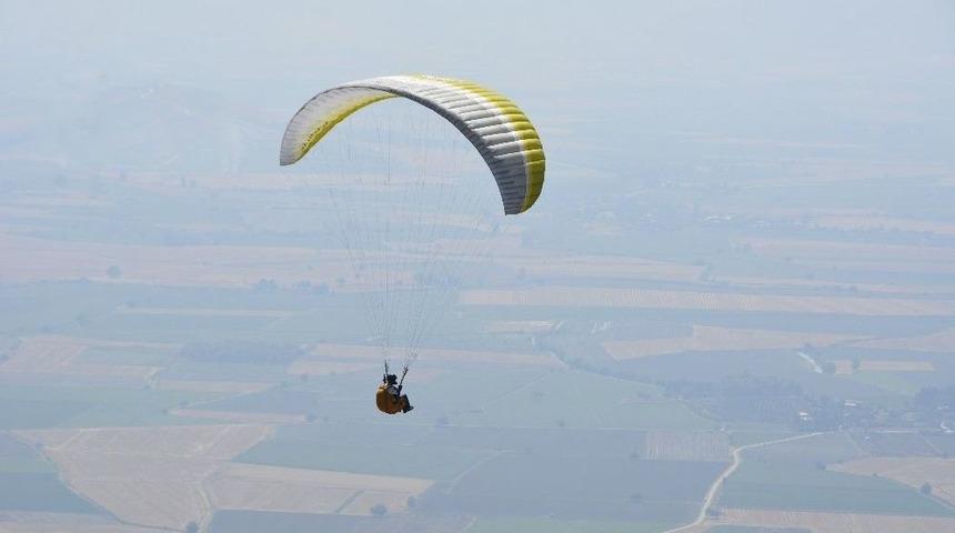 Kırıkhan&rsquo;da Yama&ccedil; Paraş&uuml;t&uuml; Eğitim U&ccedil;uşları Başladı