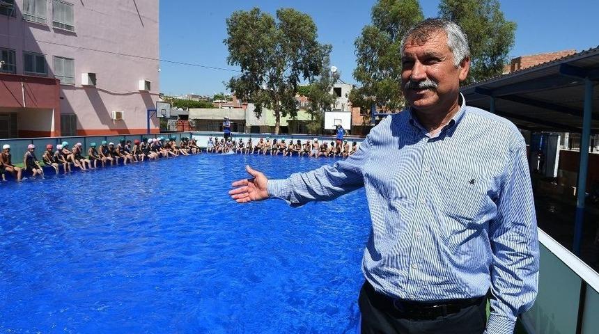 Seyhan Belediyesi&rsquo;nden Portatif Y&uuml;zme Havuzu