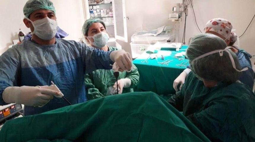 Elmalı&rsquo;da Laparoskopik Y&ouml;ntemle Ameliyat