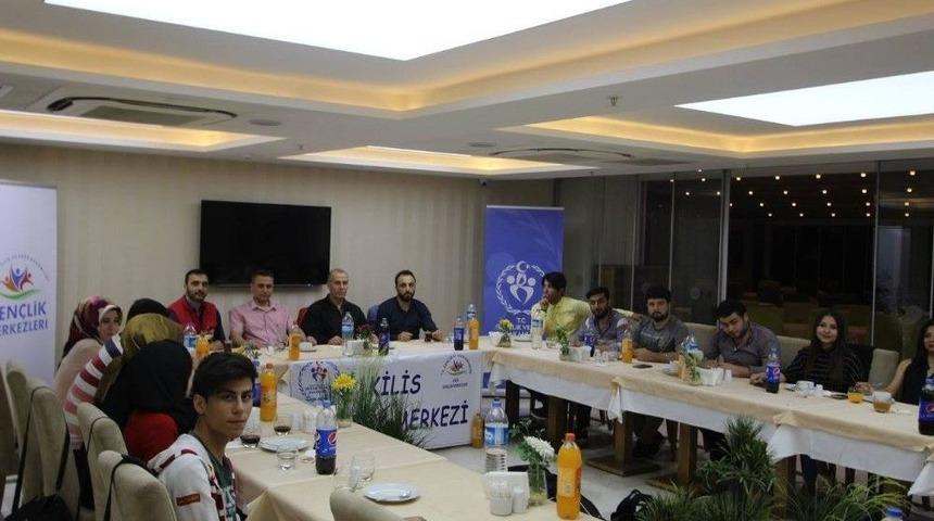 Tiyatro Ekibi İftarda Buluştu