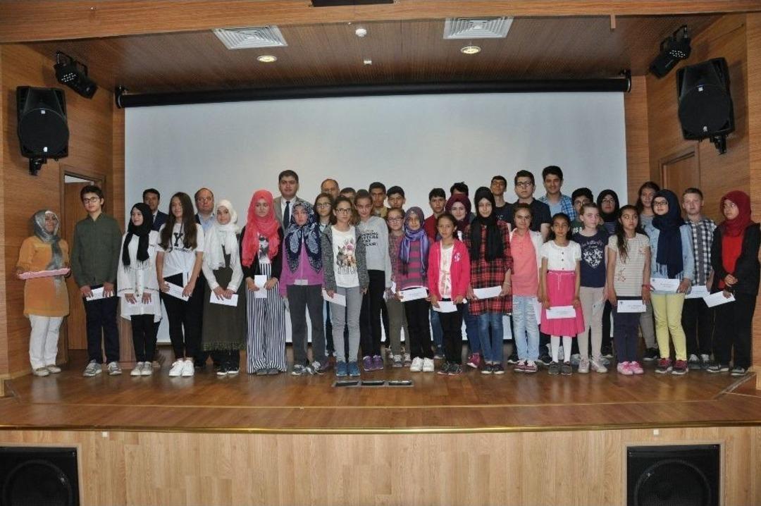 Simavlı &Ouml;ğrencilere &Ouml;d&uuml;l