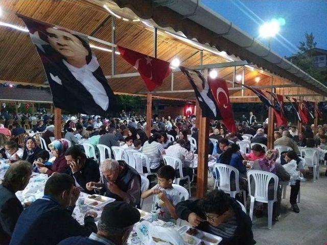 Ergene&rsquo;de Şehit Ve Gazi Aileleri Onuruna İftar 2
