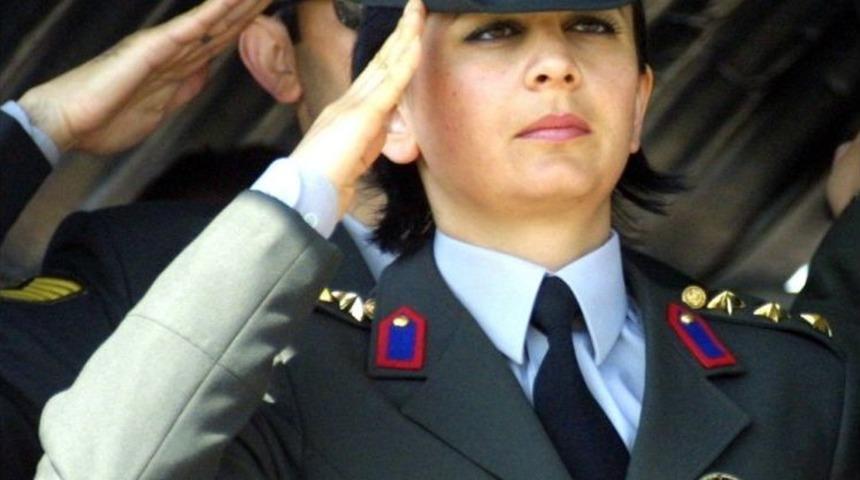 Kahraman Yarbay Song&uuml;l Yakut&rsquo;un Adı İzmir&rsquo;de Yaşayacak