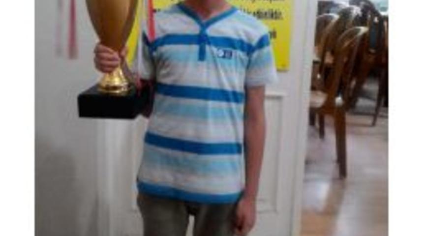 Manisalı Kasparov, Karadağ Yolcusu