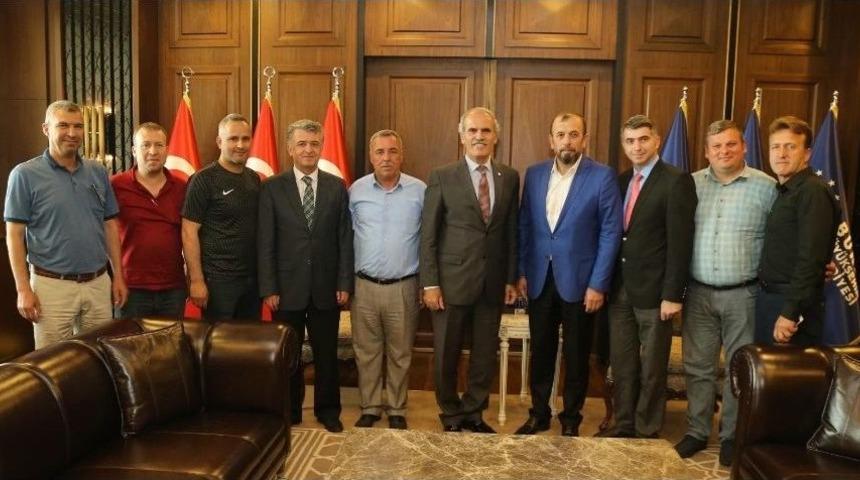 Deveci Armuduna G&uuml;n Doğdu