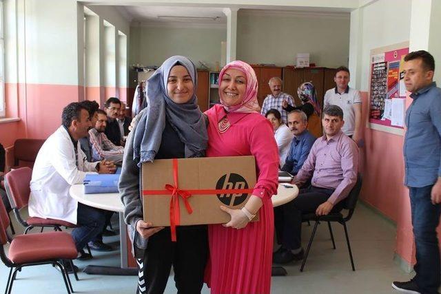 Gen&ccedil;lere Kitap Okutan Proje 1