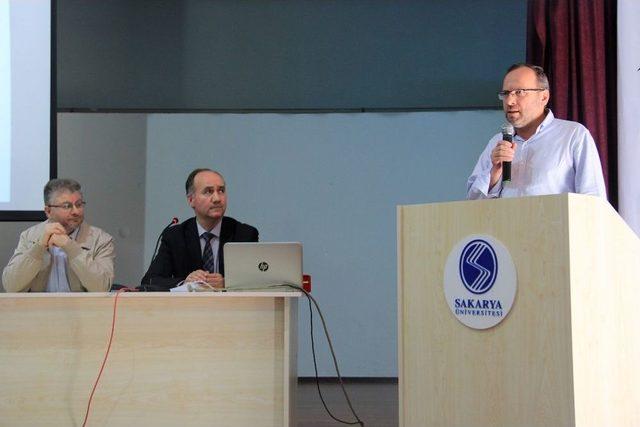 Sa&uuml; İlahiyat Fak&uuml;ltesinde Yılsonu Akademik Kurul Toplantısı Yapıldı 1