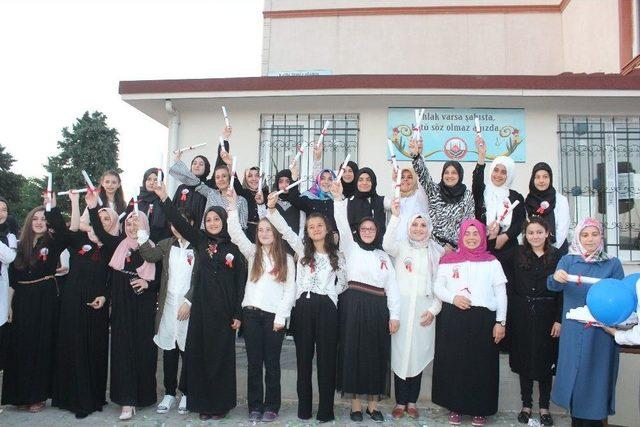 &Uuml;nye İmam Hatip Ortaokulunda Mezuniyet Heyecanı 2