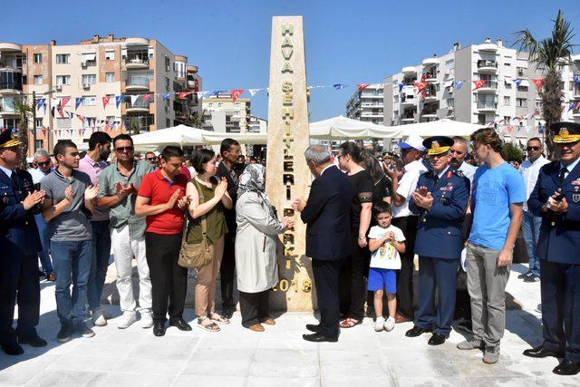 İzmir'de şehit pilotlar anısına yapılan park açıldı