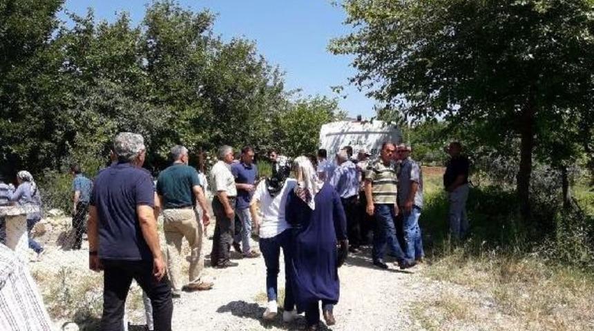 24 Saatte 2 Kez Toprağa Verildi