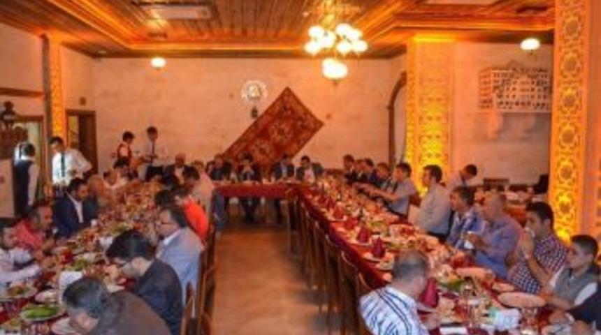 Vali Aktaş P&uuml;is&rsquo;in İftar Programına Katıldı