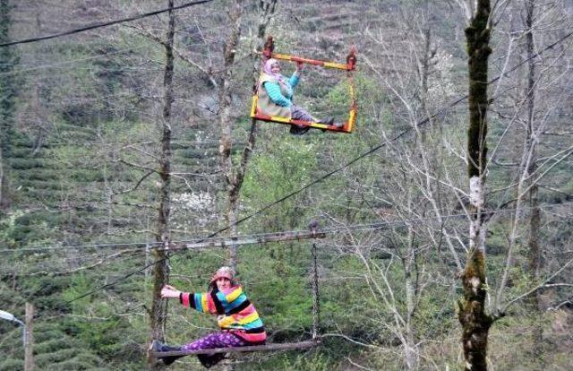 İlkel Teleferikte Akıma Kapılan Hamile Kadın Öldü