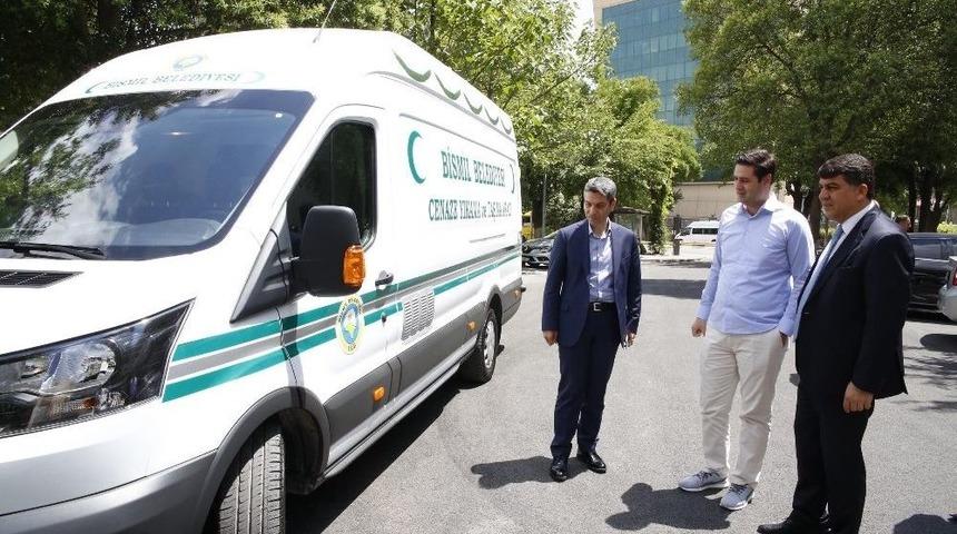 Kardeş Belediyeye Cenaze Aracı Desteği