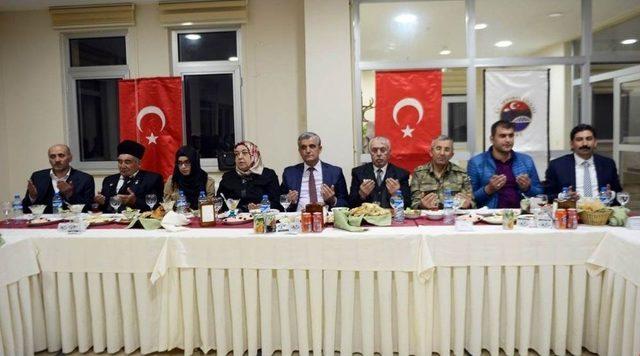 Şehit Yakınları Ve Gaziler İftarda Buluştu 2