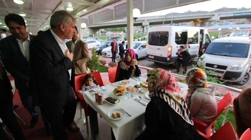 Başkan Memiş Engelli Vatandaşlarla İftarda Biraraya Geldi