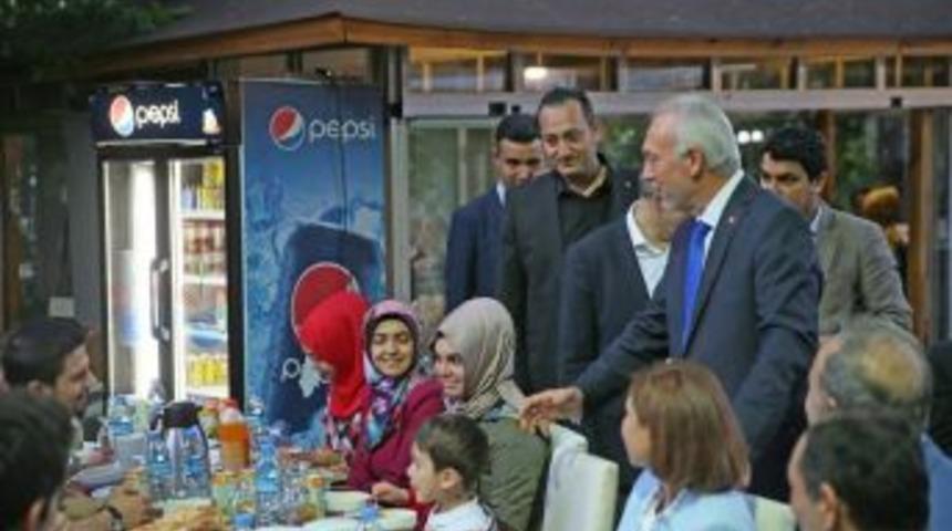 Başkan Kamil Sara&ccedil;oğlu: Birlik Ve Beraberlik İ&ccedil;erisinde K&uuml;tahya&rsquo;ya Değer Katmaya Devam Edeceğiz