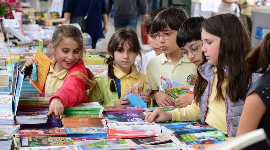 Kadık&ouml;y Kitap G&uuml;nleri&rsquo;nde Son D&ouml;rt G&uuml;n