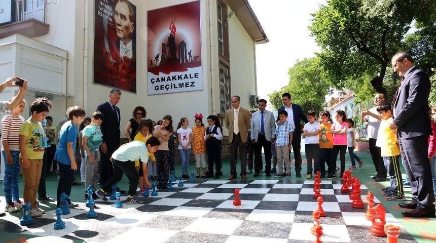 &Ccedil;ankaya&rsquo;nın Eli Ulubatlı Hasan&rsquo;a Değdi