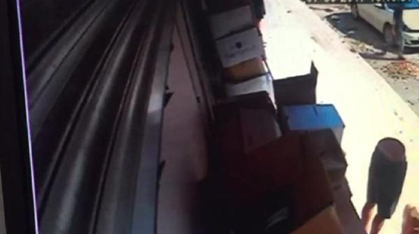 40 Bin Liralık Kasklı Soygun, G&uuml;venlik Kamerasında