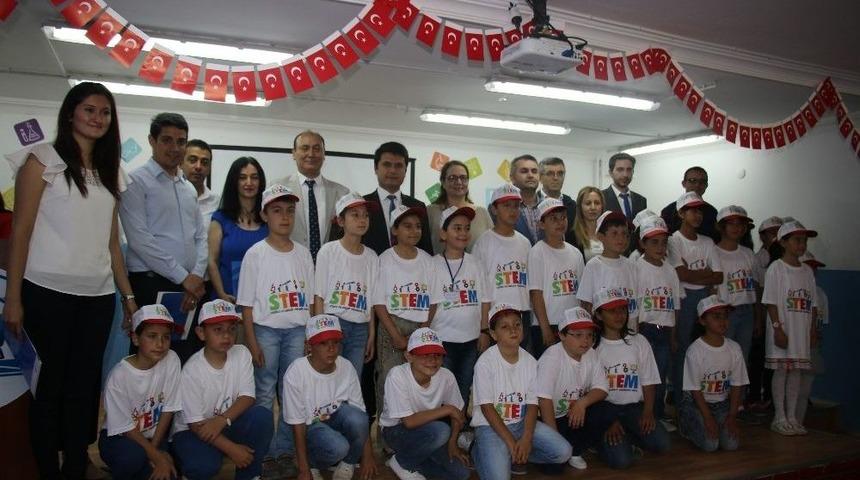 Seyitgazi&rsquo;de &rsquo;&rsquo;stem&rsquo;&rsquo;uygulamasının İlk Sergisi Kırka&rsquo;da A&ccedil;ıldı