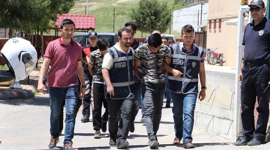 Kahramanmaraş&rsquo;ta Hırsızlık Operasyonu: 12 G&ouml;zaltı