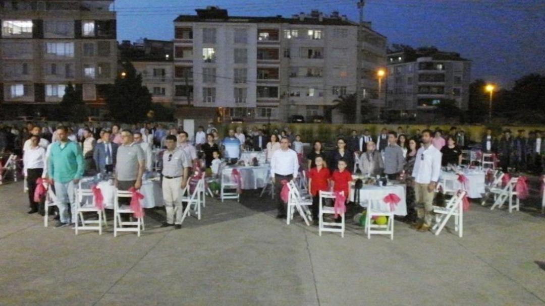 Burhaniye&rsquo;de Mezuniyet T&ouml;reninde Ahilik Geleneği Yaşatıldı