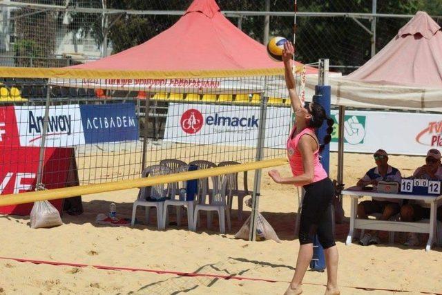 Manisa Bbsk, Plaj Voleybolunda Da İddialı