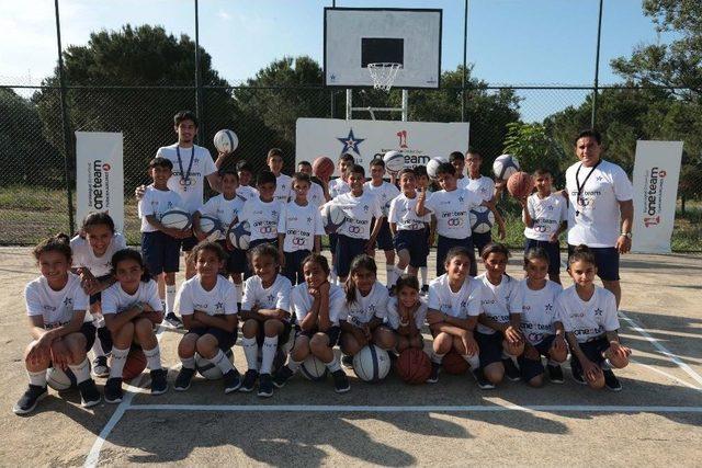 Anadolu Efes&rsquo;in İkinci One Team Projesi, Mi&ccedil;o&rsquo;lar İ&ccedil;in &Ccedil;anakkale Ve Balıkesir&rsquo;de Ger&ccedil;ekleşiyor 1