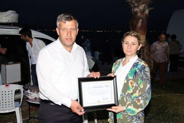 4 Bin Vatandaş Başiskele Sahili&rsquo;nde İftarını A&ccedil;tı 1